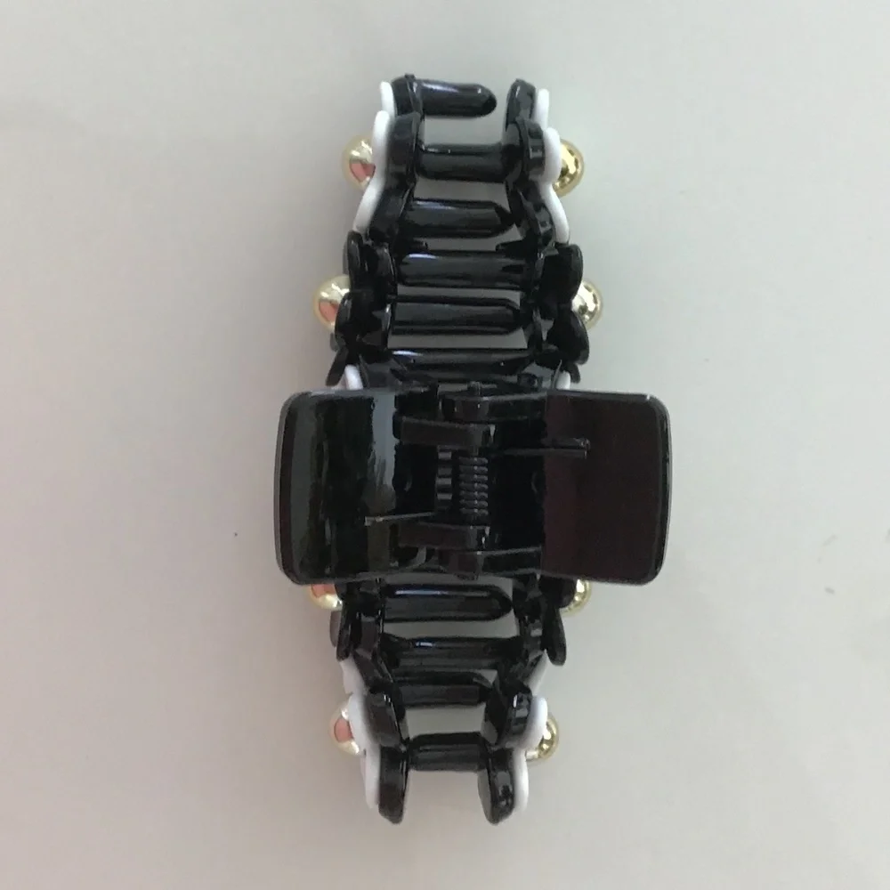 - Fashion Luxury Hair crab clip 9 cm.